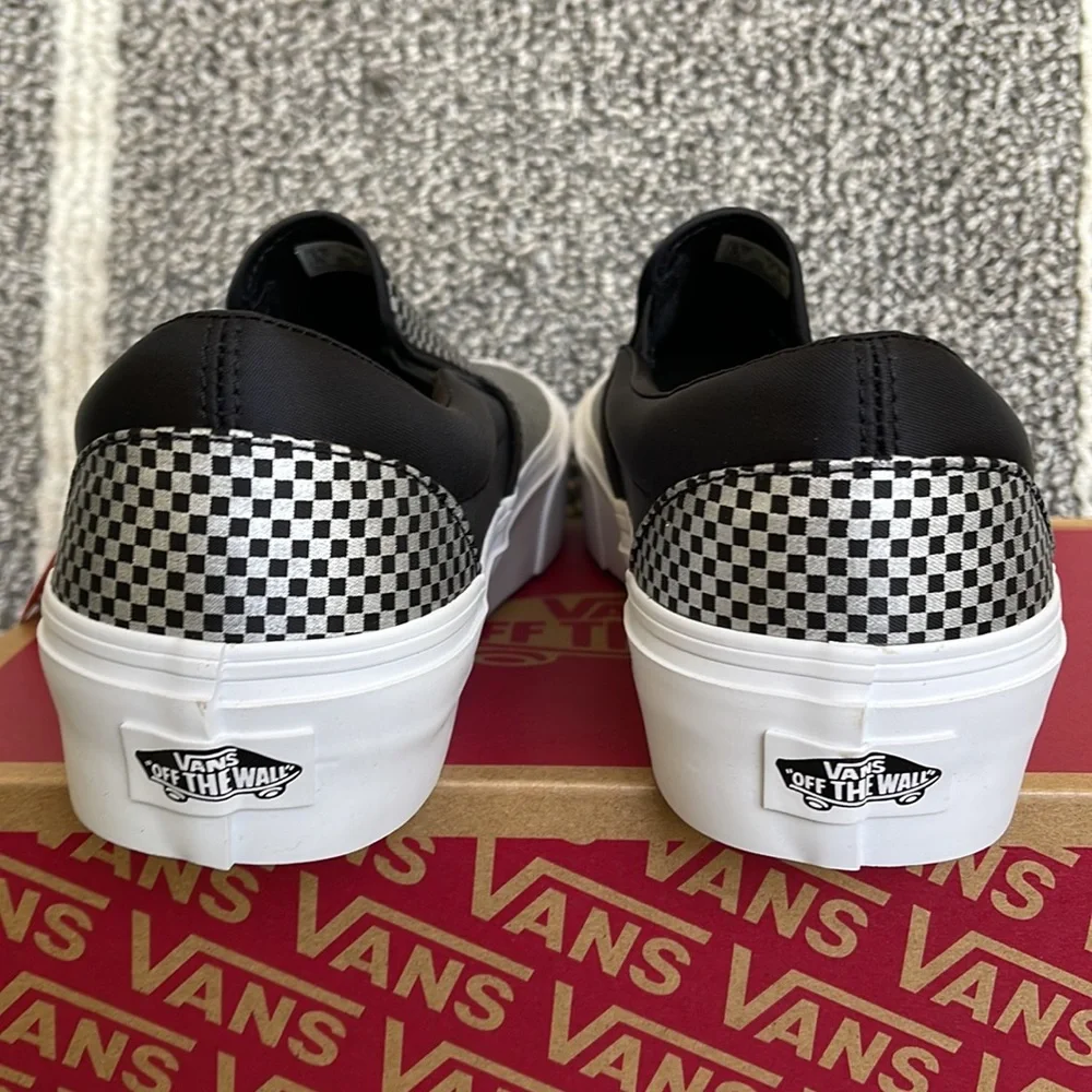 Vans Classic Slip-On Sparkle Check Black/True White WMNS sneakers-platforms - Picture 14 of 16